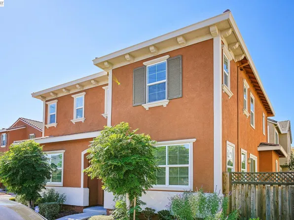 1399 S Sauvignon St, Mountain House, CA 95391