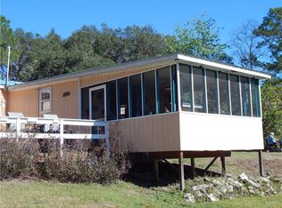 25728 Fisherman Rd, Paisley, FL 32767