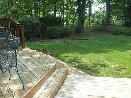Large back yard is fenced in.
						:
						Large back yard is fenced in.