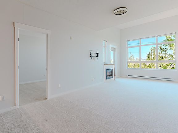 2nd image of 15988 26th Ave #416