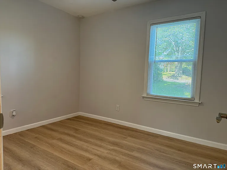 5 Webster Dr — Photo 11