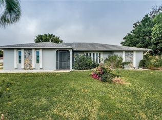 2016 SE 13th Ter, Cape Coral, FL 33990