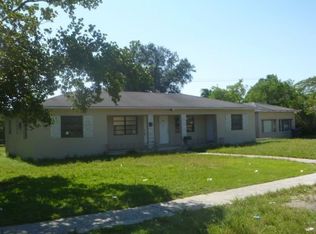 660 NE 139th St, North Miami, FL 33161