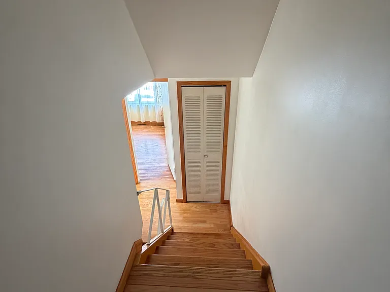 706 Mohawk St — Photo 11