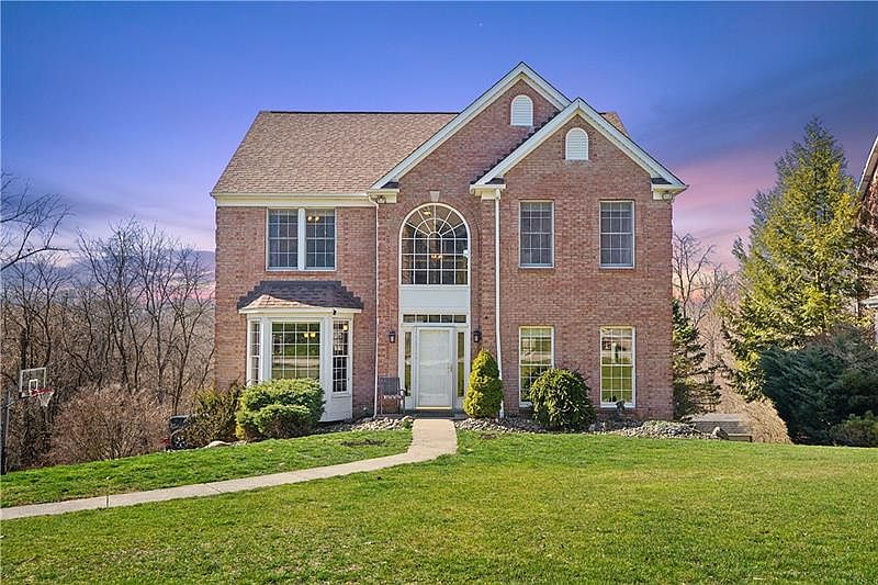 3017 Thomas Jefferson Dr, Clairton, PA 15025 Zillow