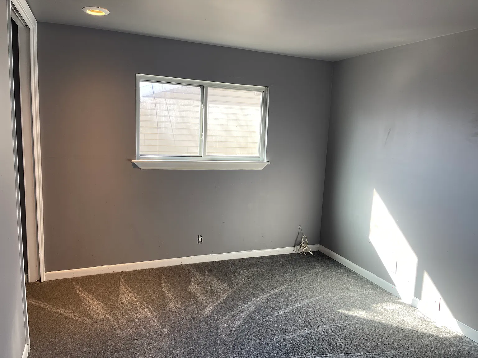 4 bed, 1626 sqft, $1,900 — Photo 4