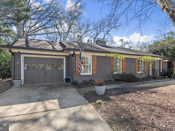 429 Dixon Dr, Gainesville, GA 30501