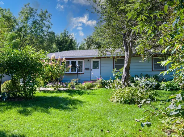 617 4th Ave N, Sauk Rapids, MN 56379