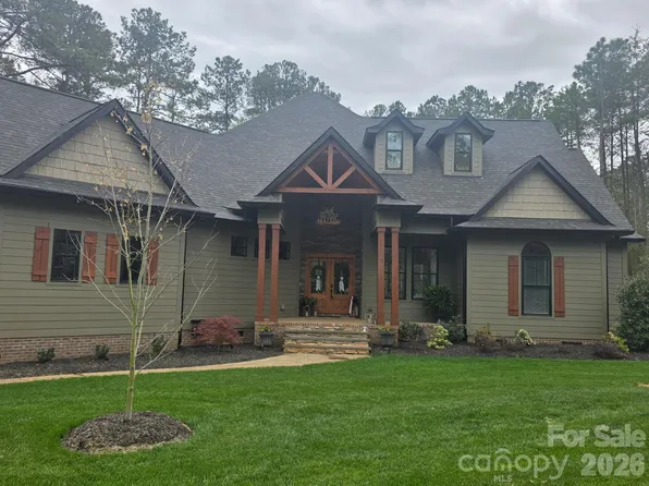 425 W North Corner Rd, Lancaster, SC 29720