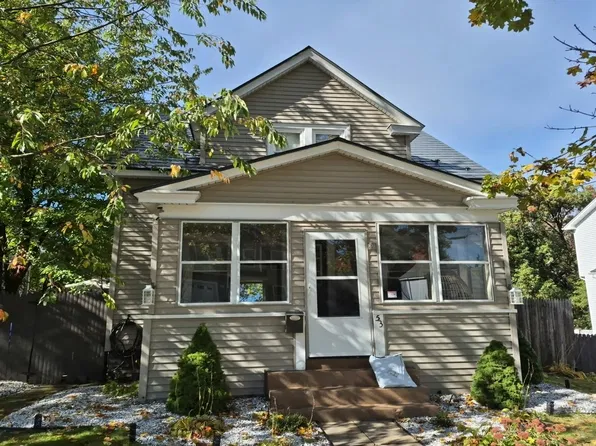 53 Fullerton St, Springfield, MA 01151