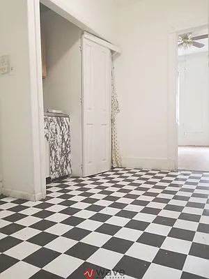 Rented by Wave Real Estate Group | media 15