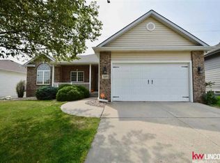 16409 Heather St, Omaha, NE 68136