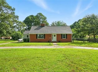 4668 Godwin Blvd, Suffolk, VA 23434