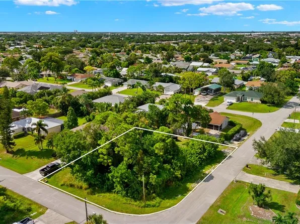 9167 Morris RD, FORT MYERS, FL 33967