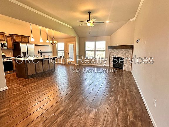 2nd image of 7724 Windstone Dr