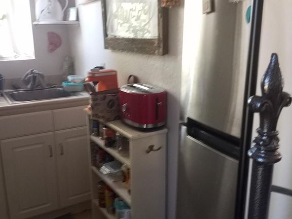 4th image of 5021 28th Ave S