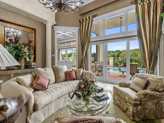 5th image of 8747 Monaco Cir