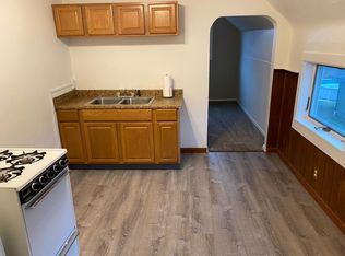 377 Indian Church Rd APT 4, West Seneca, NY 14224