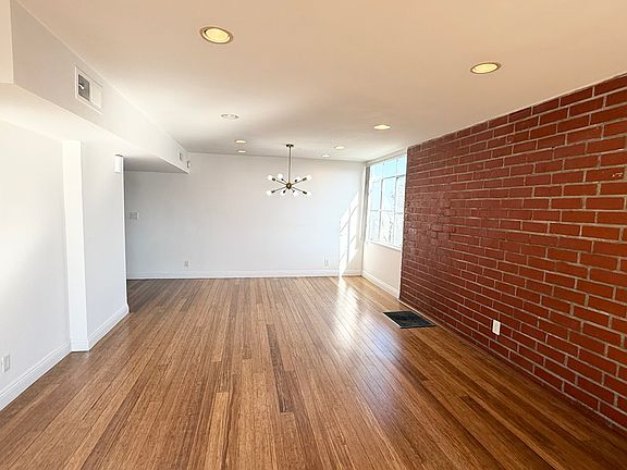 2nd image of 1211 Horn Ave APT 303