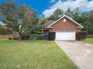 104 Clearview Dr, Enterprise, AL 36330