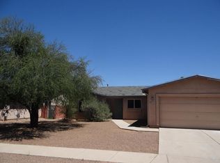 9781 E Stonehaven Way, Tucson, AZ 85747