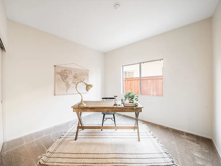 2283 Rock View Gln — Photo 12