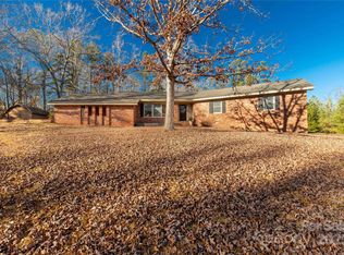 2570 Pineview Dr, Lancaster, SC 29720