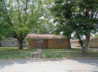 1223 N Creek St, Dewey, OK 74029