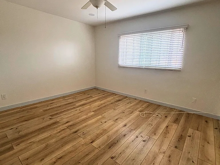 630 Fir Avenue — Photo 9