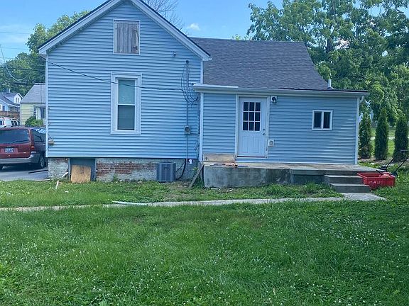 4th image of 308 Richmond Ave
