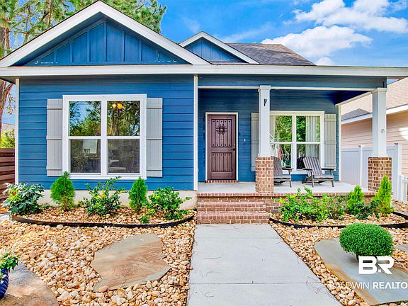 4th image of 1247 Lavender Ln