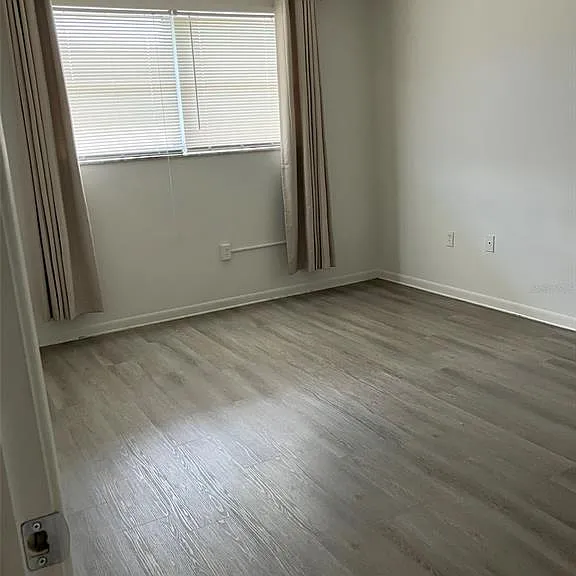 5660 80th St N #D205 — Photo 16