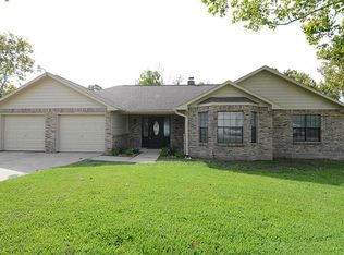 328 Lake View Dr, Montgomery, TX 77356
