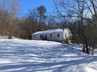 9 Tunnel Rd, Grafton, NH 03240