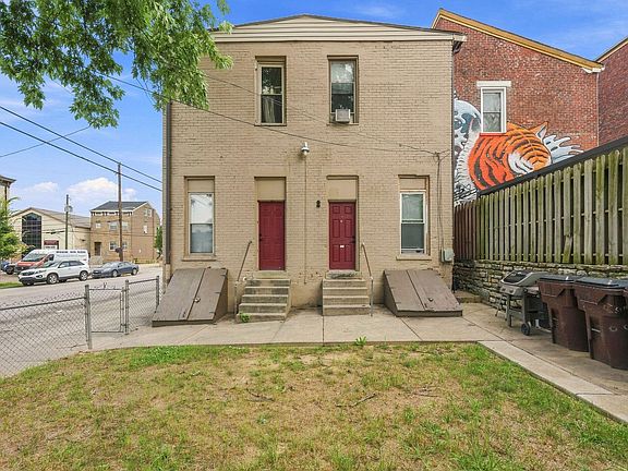 4th image of 1002-1004 Central Ave
