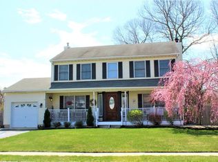 37 Cherry Blossom Dr, Monroe Township, NJ