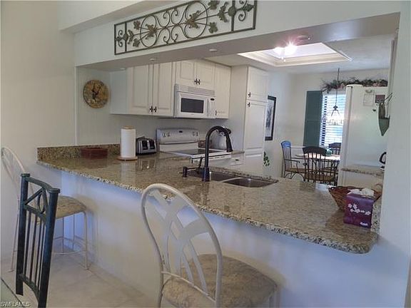 4th image of 420 Fox Haven Dr APT 3209