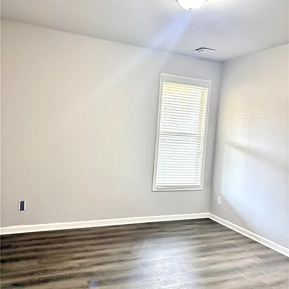 2418 Ivy Meadow Ln — Photo 6