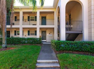 10396 Carrollwood Ln APT 27, Tampa, FL 33618