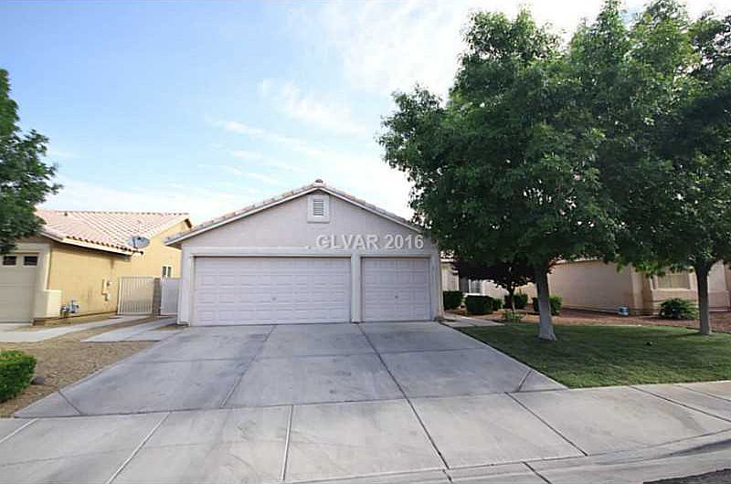1st image of 1068 Oak Shade Ln