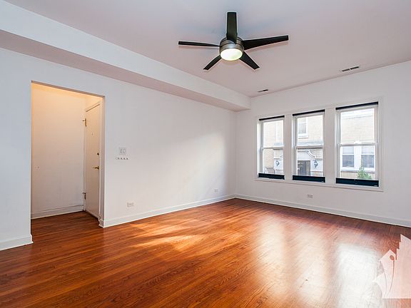 4th image of 4845 N Wolcott Ave APT 1E