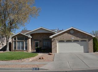 9217 Ridgefield Ave NE, Albuquerque, NM 87109