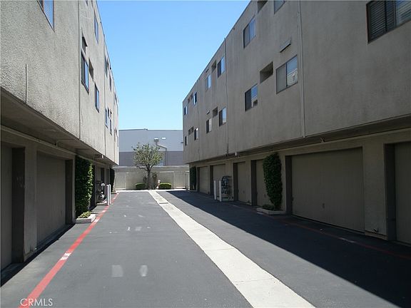 4th image of 12592 Montecito Rd #9