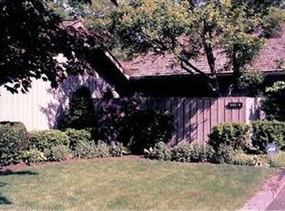 285-8 Laurel Cir, Aurora, OH