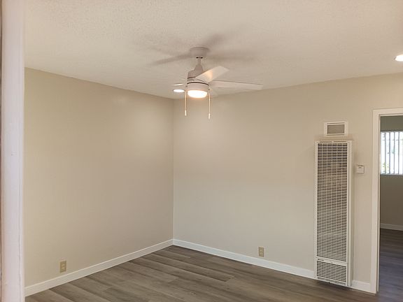 4th image of 3575 Beechwood Ave APT P