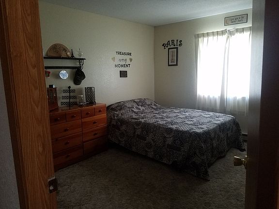 4th image of 3013 Bongey Dr APT 6