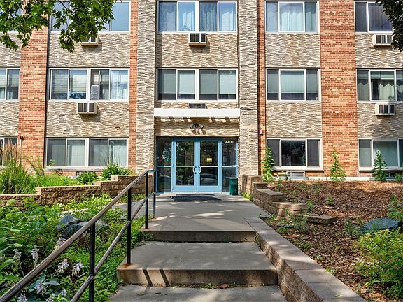 4th image of 4400 Upton Ave S APT 403