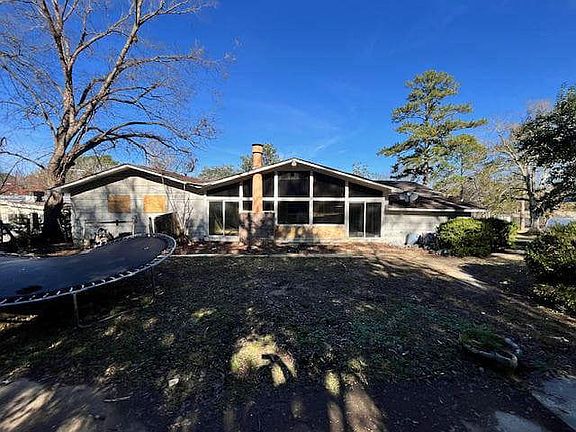 5th image of 1609 Winchester St