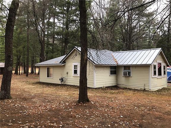 2nd image of 24904 Narrows Dr