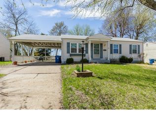 1546 Cork Ln, Hazelwood, MO 63042